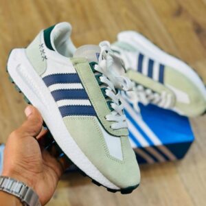 Adidas Retrophy E5